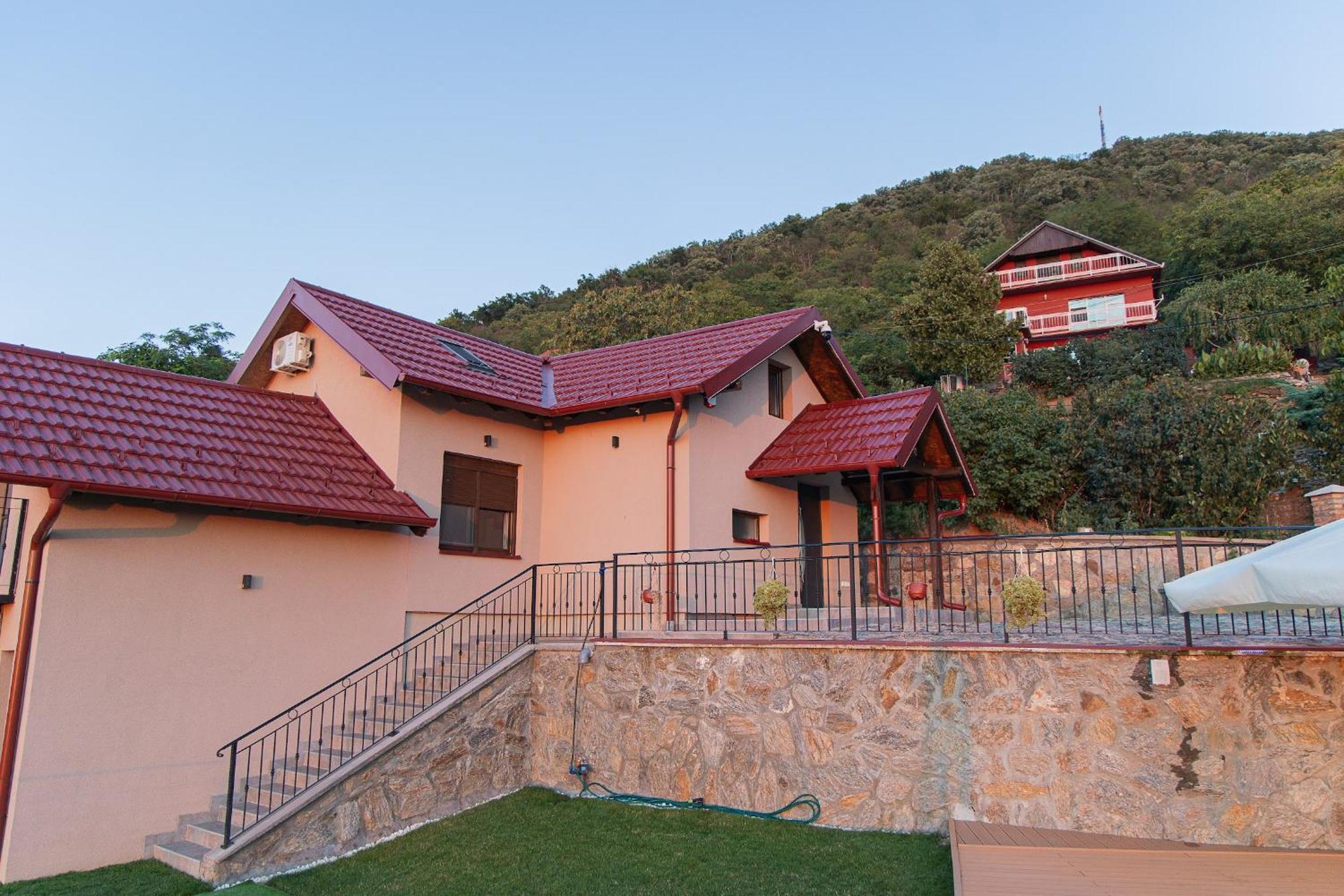 Sunset Home Vrsac Bagian luar foto